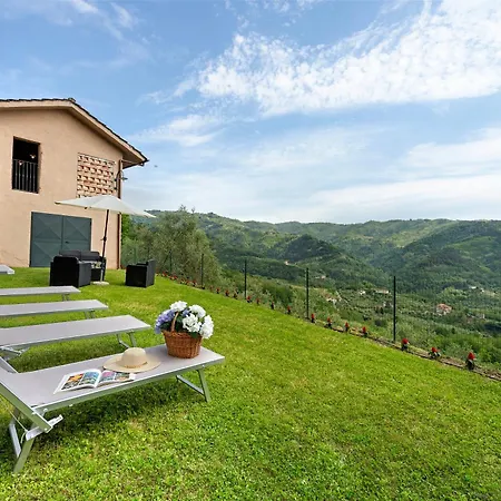 Apartament Ortensie Garden With Amazing View - Happy Pistoia